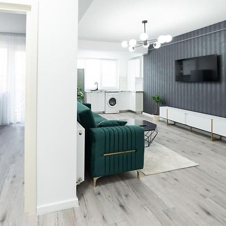 Apartament Markos Сучава Екстер'єр фото