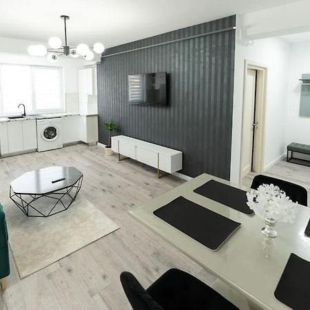 Apartament Markos Сучава Екстер'єр фото