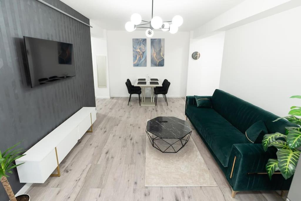 Apartament Markos Сучава Екстер'єр фото