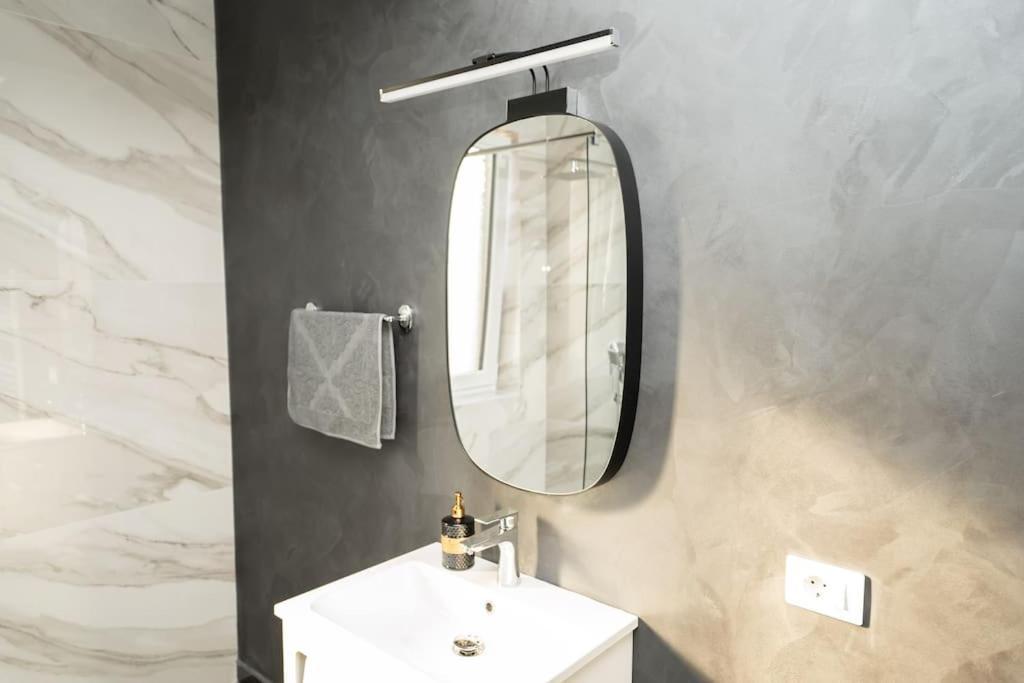 Apartament Markos Сучава Екстер'єр фото