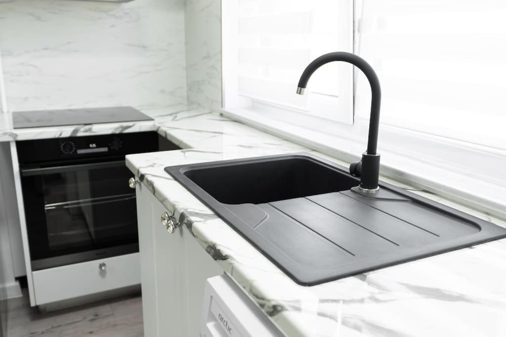 Apartament Markos Сучава Екстер'єр фото