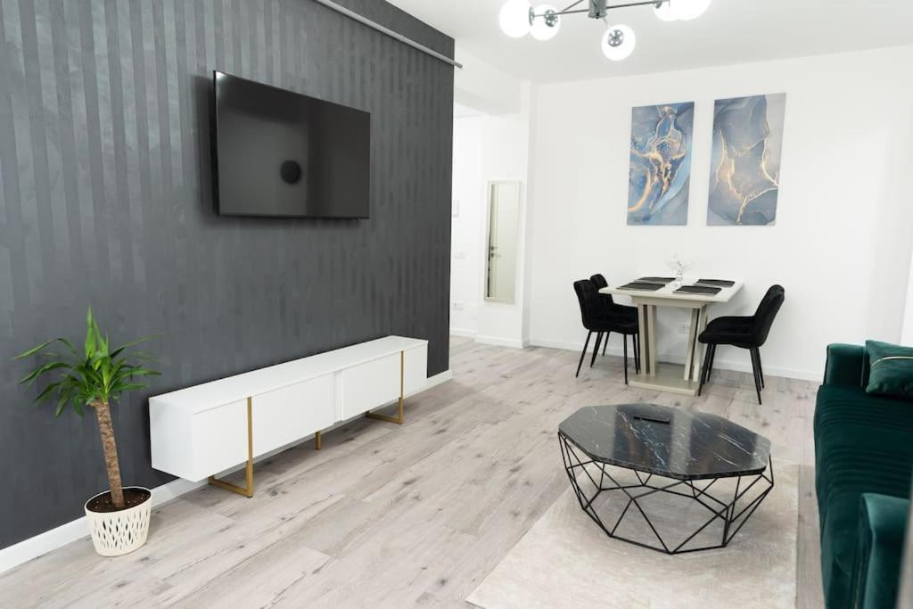 Apartament Markos Сучава Екстер'єр фото