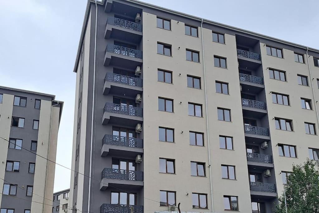 Apartament Markos Сучава Екстер'єр фото